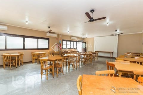 Image 32 - 232930